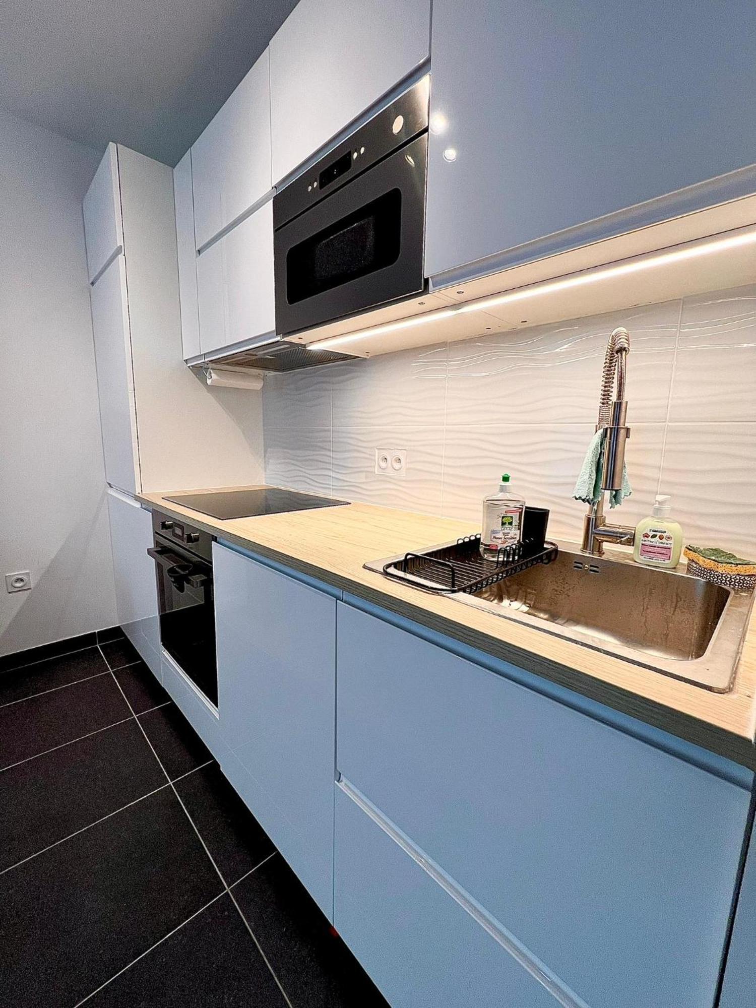 New & Serene 1-Bedroom Apart Near #Ladefenseparis #Parking&Fibre Suresnes Ngoại thất bức ảnh